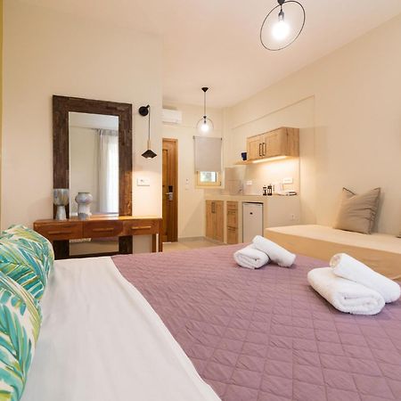Lemonia Accommodations Agios Sostis  Zewnętrze zdjęcie